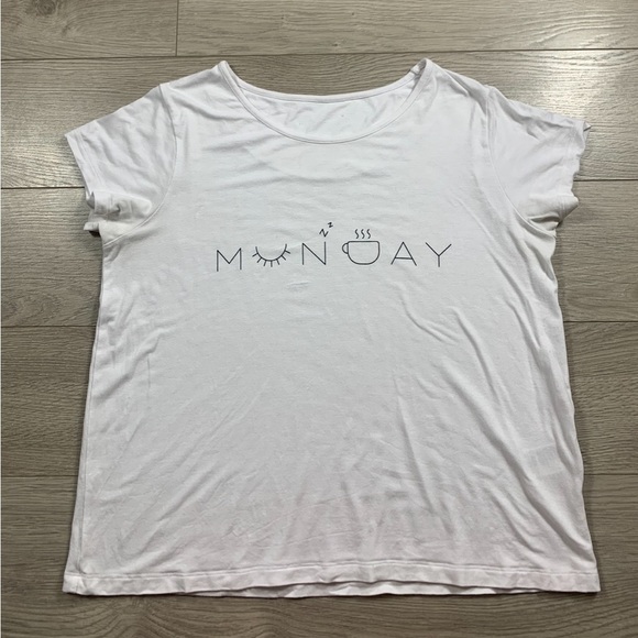 Kling Monday Feels White T-shirt - Picture 3 of 10